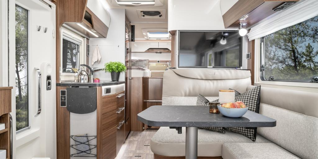Rent Easy Exclusive First camper