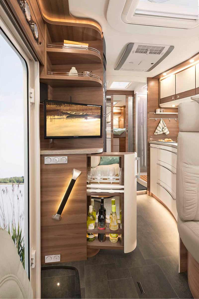 McRent Premium Luxury camper